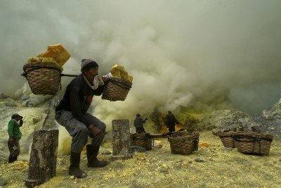 IJEN KRATERİNE  YOLCULUK